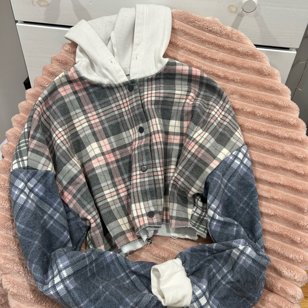Plaid Cropped Hoodie Jacket